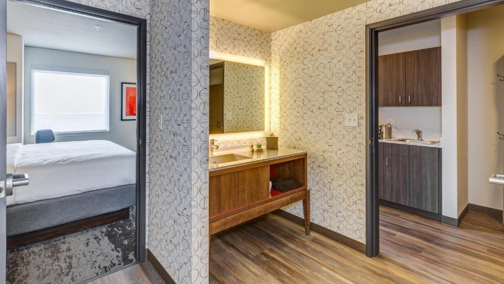 Holiday Inn & Suites Bellingham by IHG