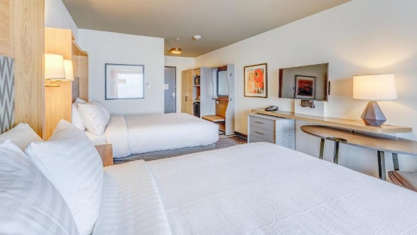 假日酒店及套房贝灵汉由IHG管理 image 8